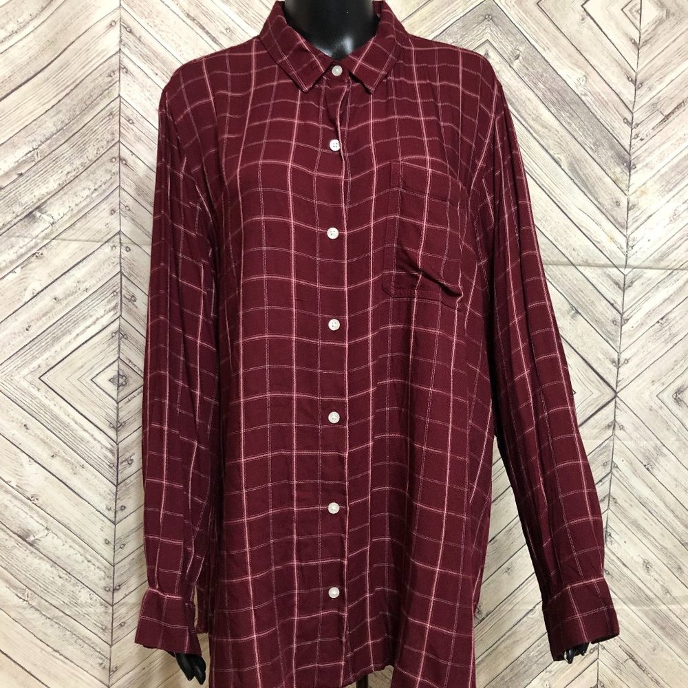 old navy XXL burgandy plaid button down